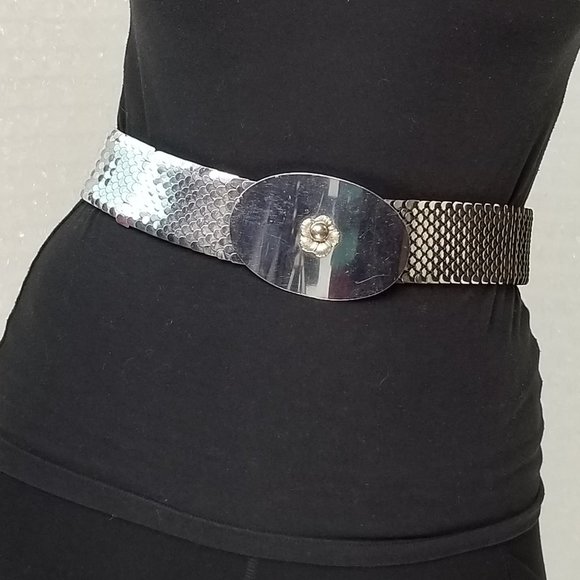 1980s silver fish scale belt - Picture 8 of 8